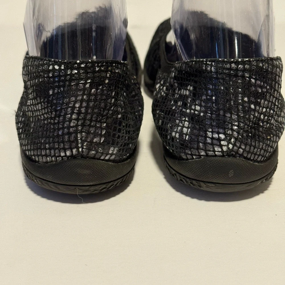 Softwalk Woman's 7 Narrow Black Silver Leather Ballerina Slip On Shoes Comfort